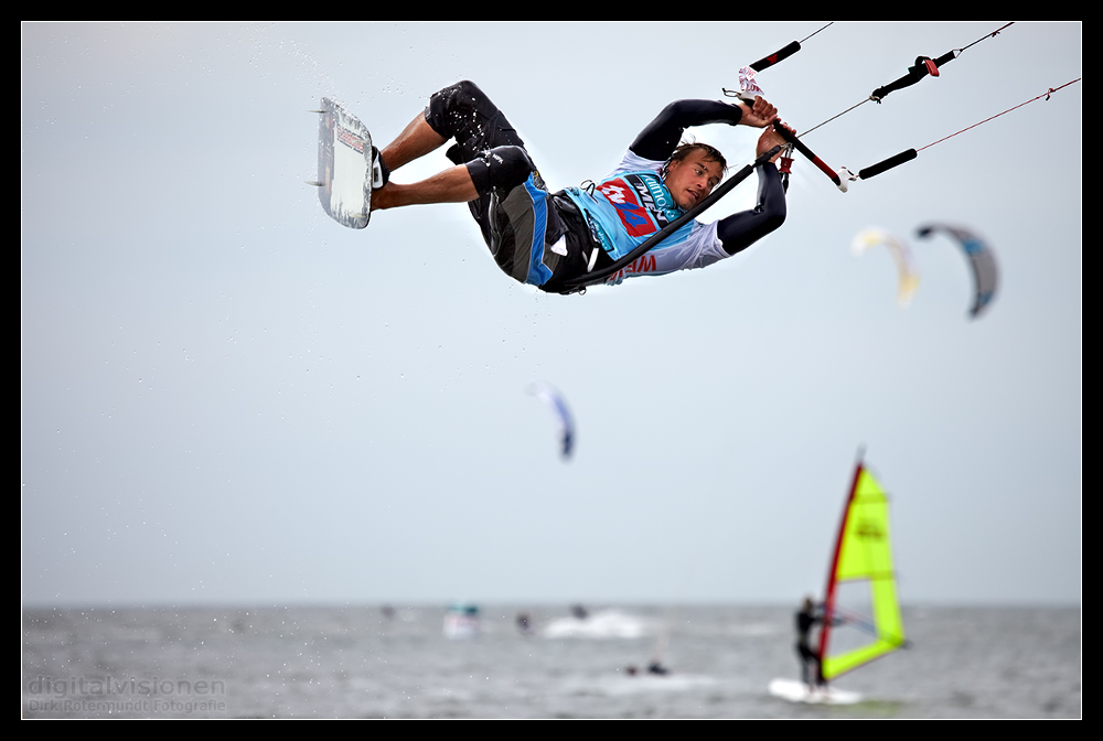 Kitesurf Action /2.