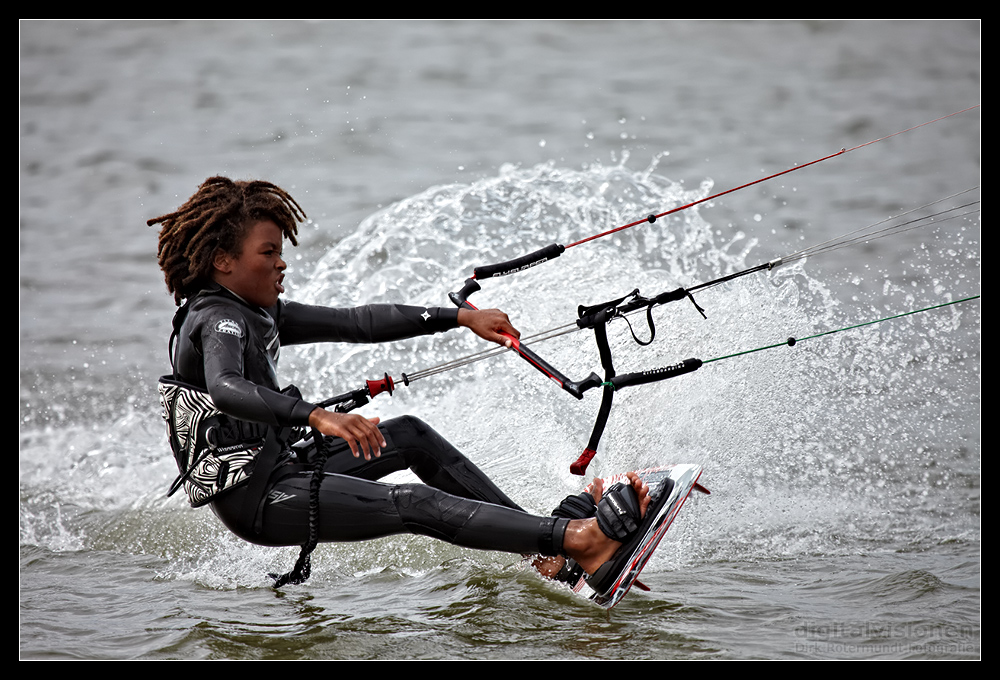 Kitesurf Action /7.