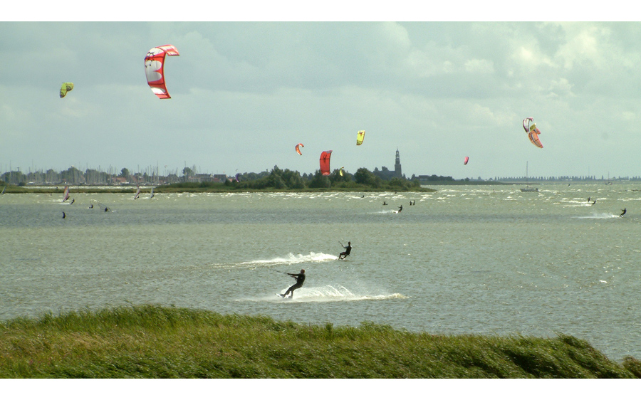 Kitesurfen am Ijsselmeer