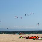 Kitesurfen mit Blick auf Afrika