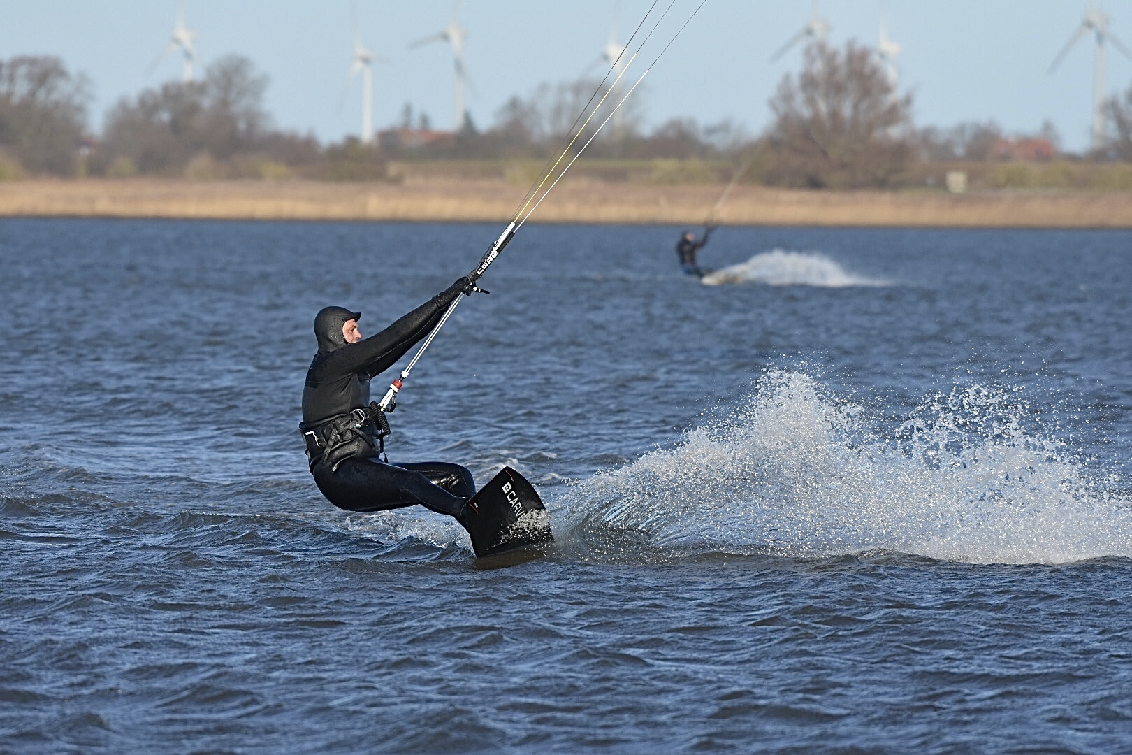 Kitesurfer 