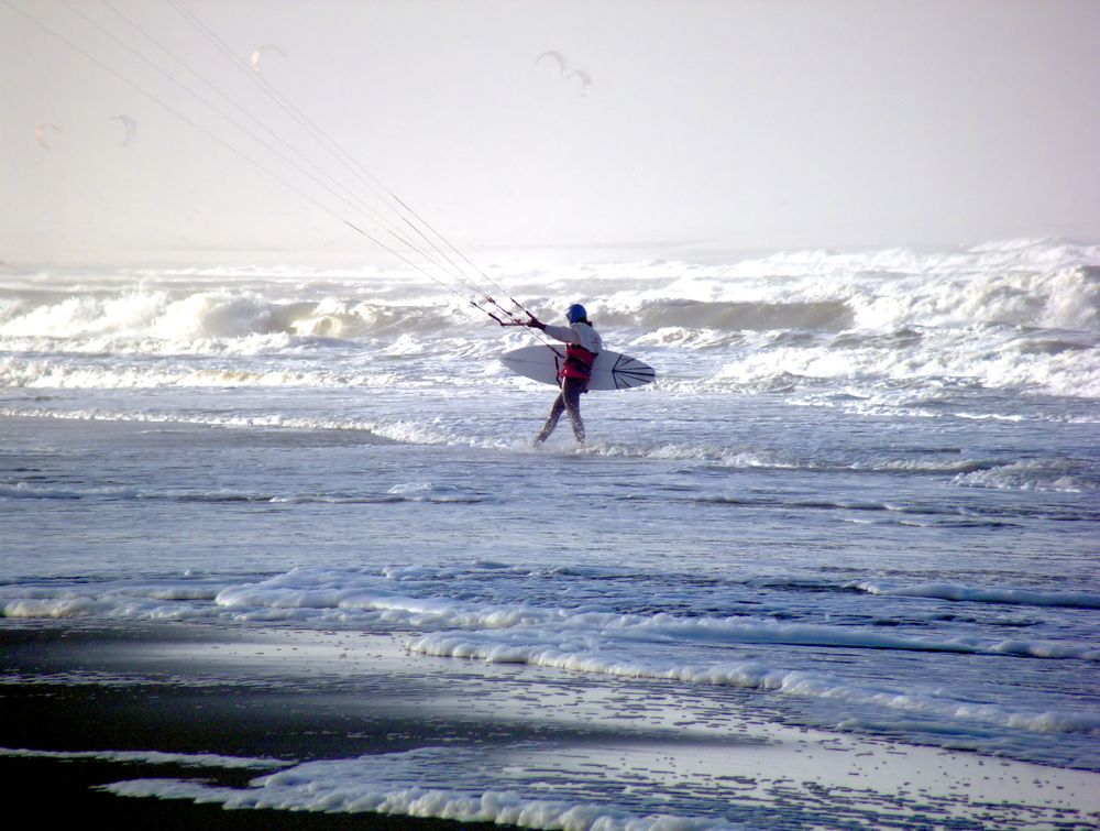 Kitesurfer