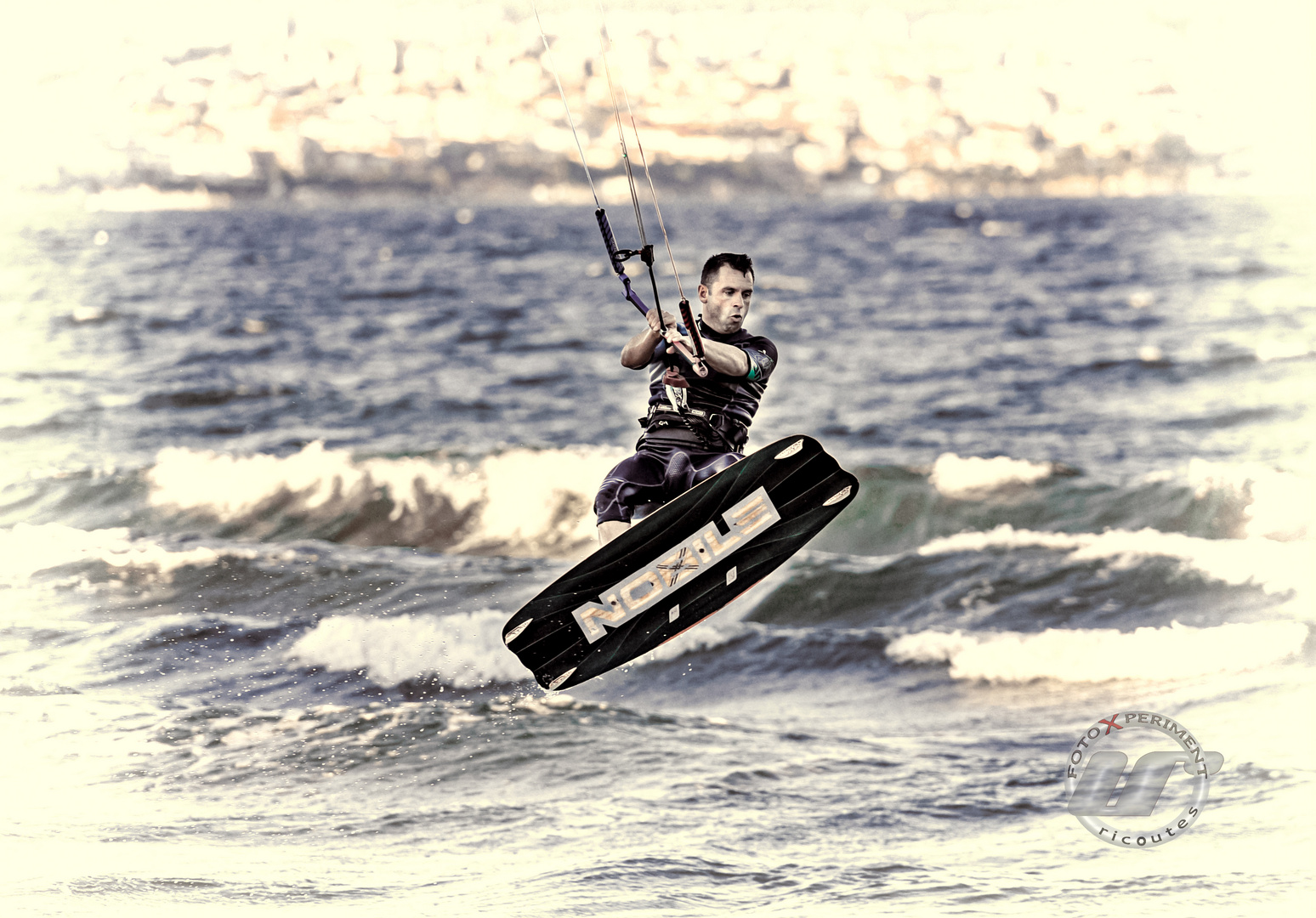 Kitesurfer