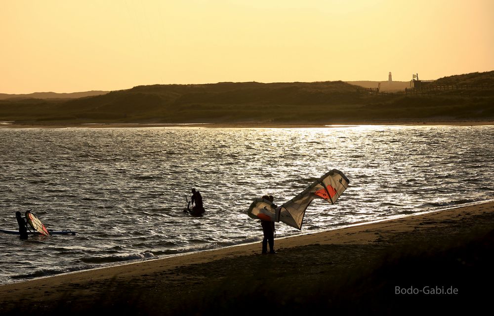 Kitesurfer