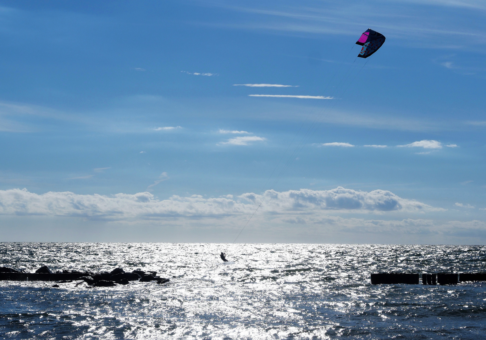 Kitesurfer