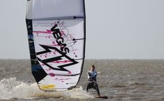 Kitesurfer