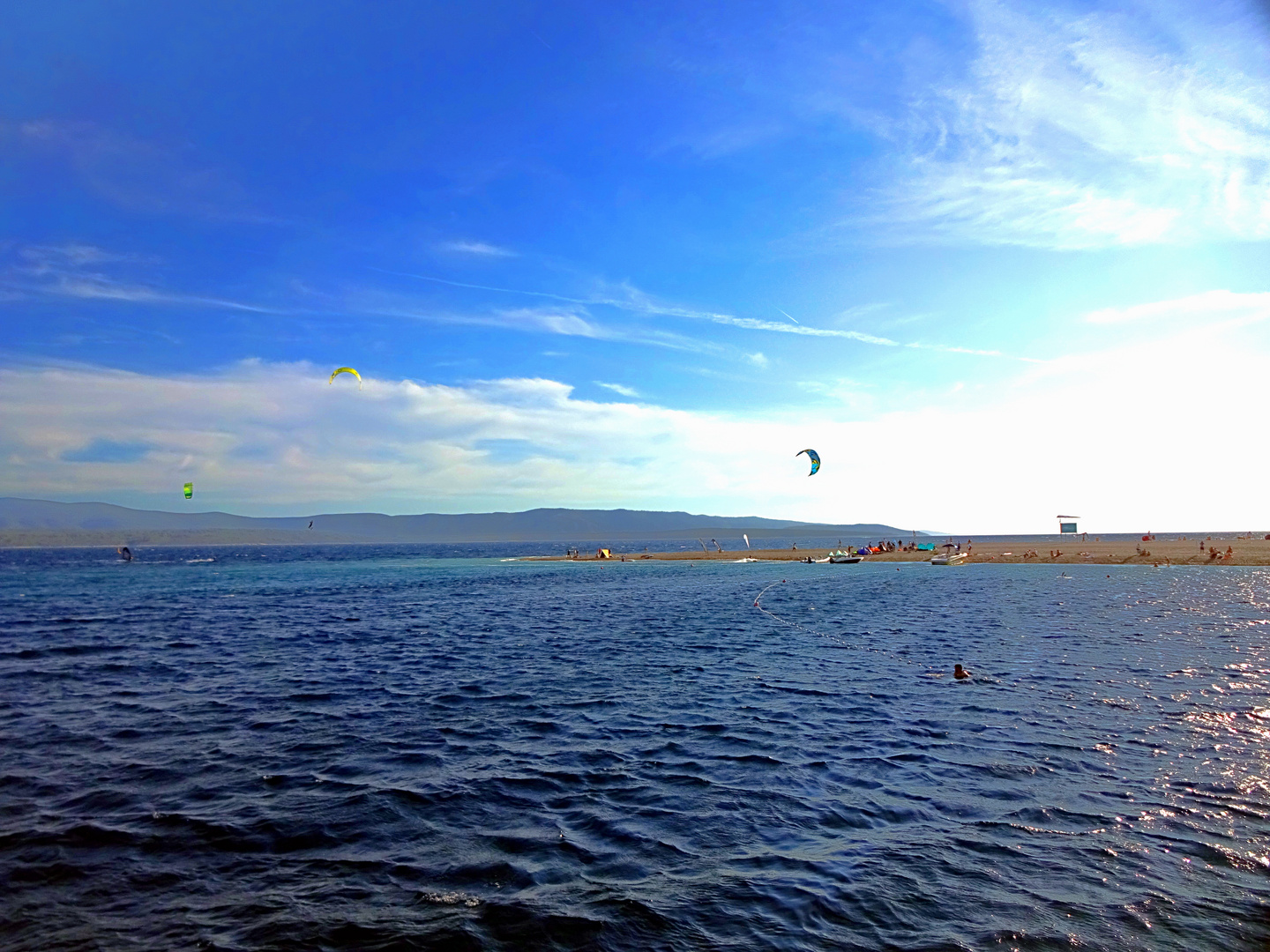 Kitesurfer am Goldenen Horn