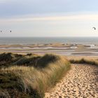 Kitesurfer am Strand in Hörnum auf Sylt