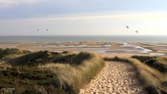 Kitesurfer am Strand in Hörnum auf Sylt