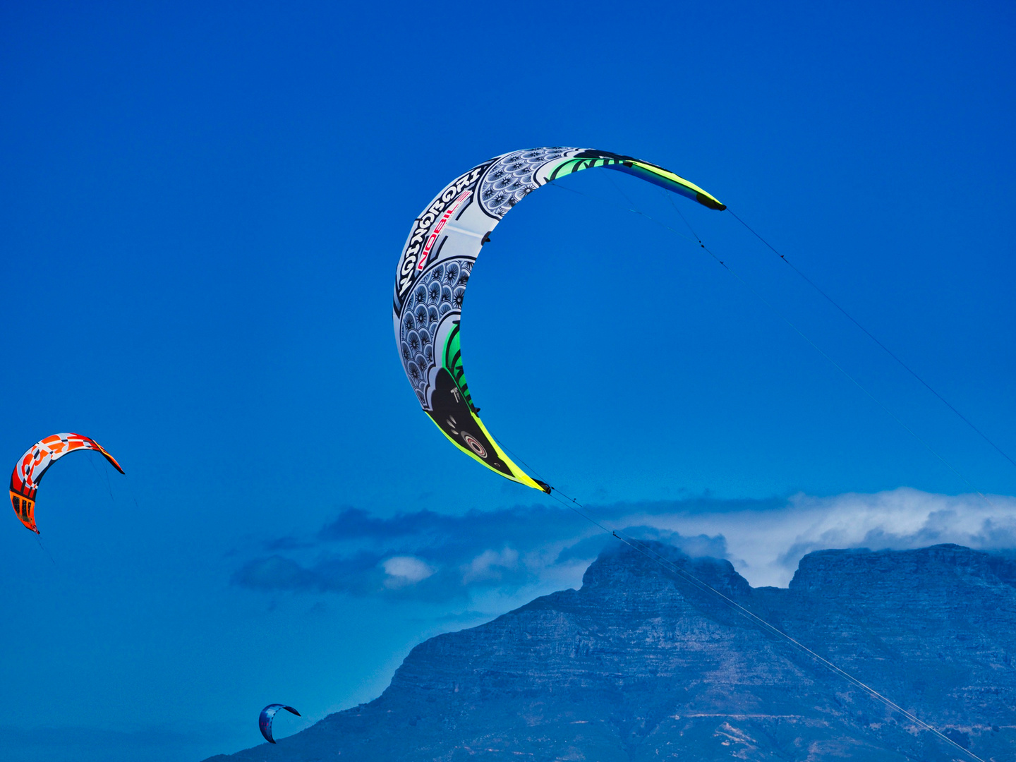 Kitesurfer Bloubergstrand SA