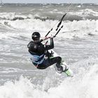 Kitesurfer in Warnemünde