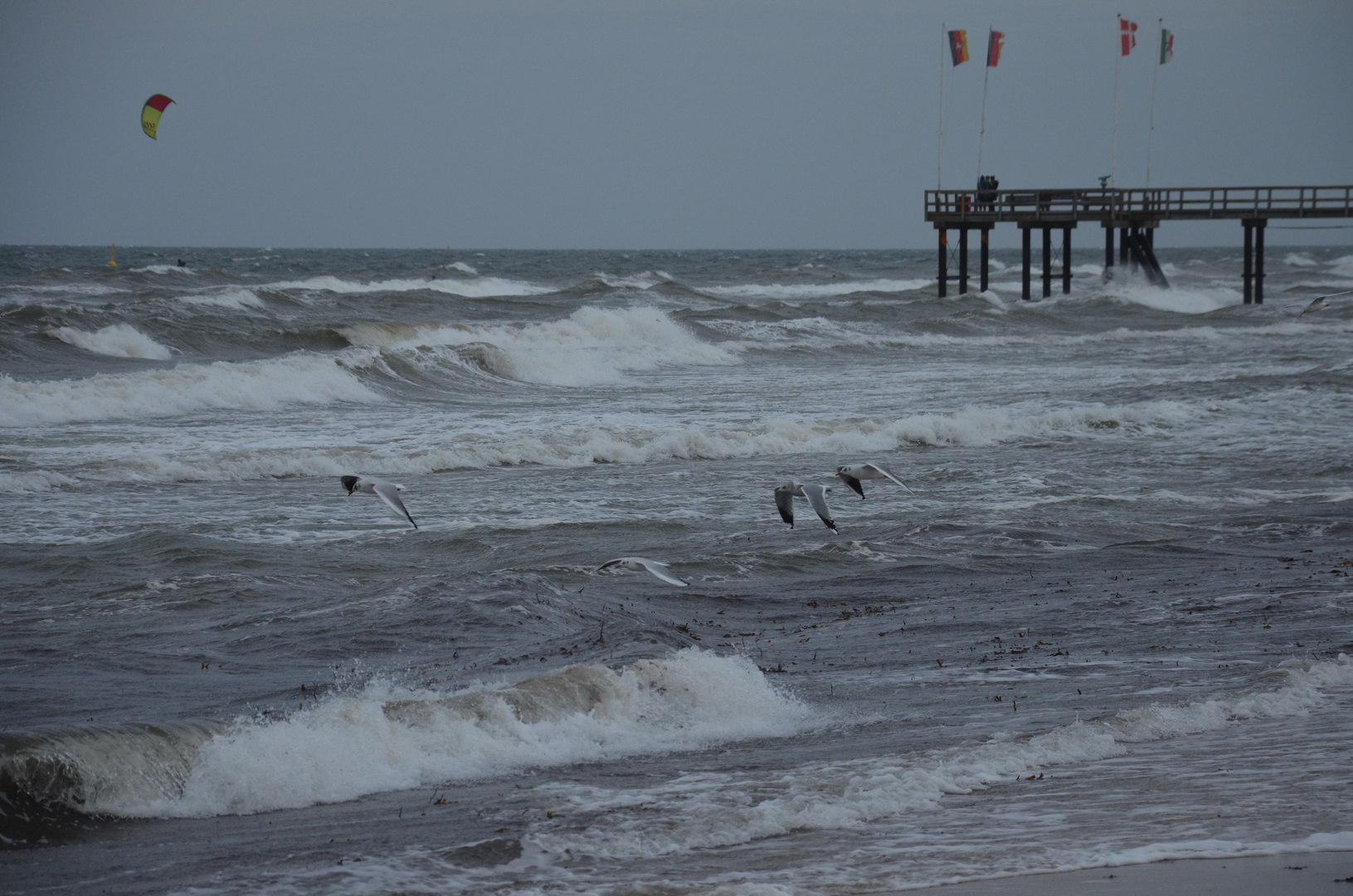 kitesurfer kennen kein schlechtes Wetter