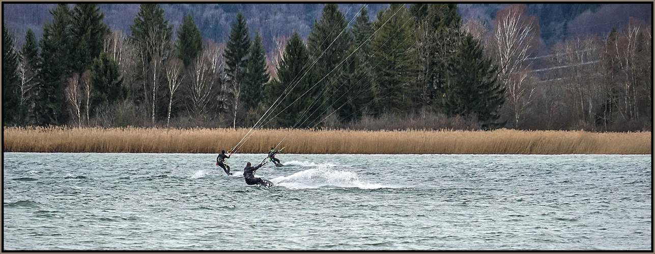 Kitesurfer unter sich