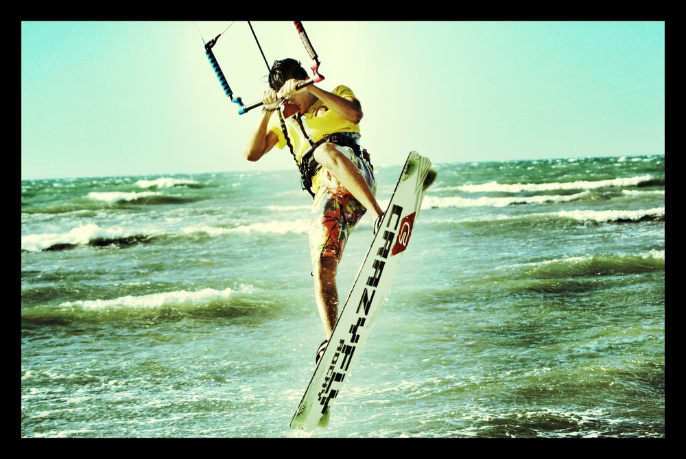 Kitesurfing 2