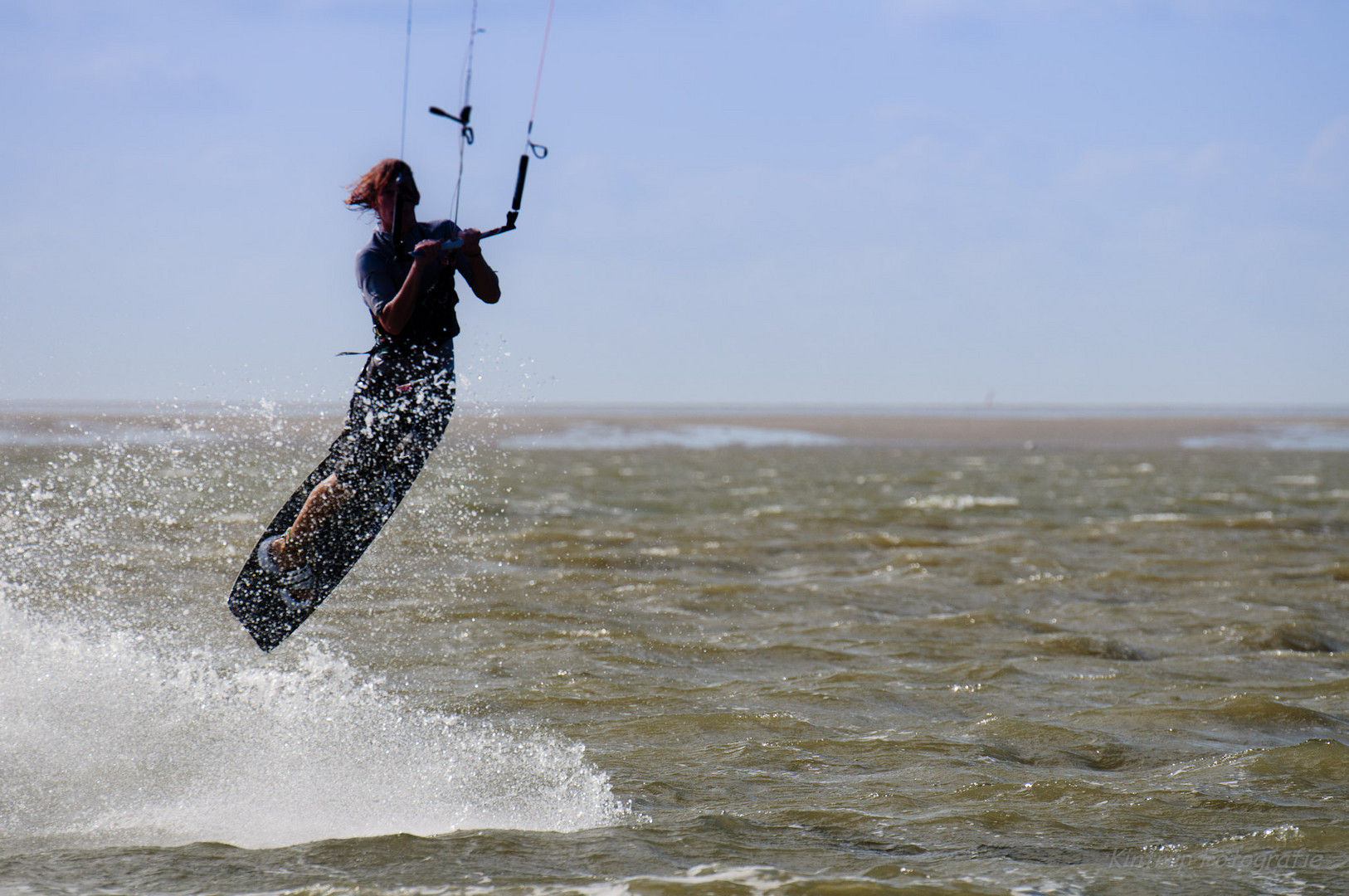 Kitesurfing 3