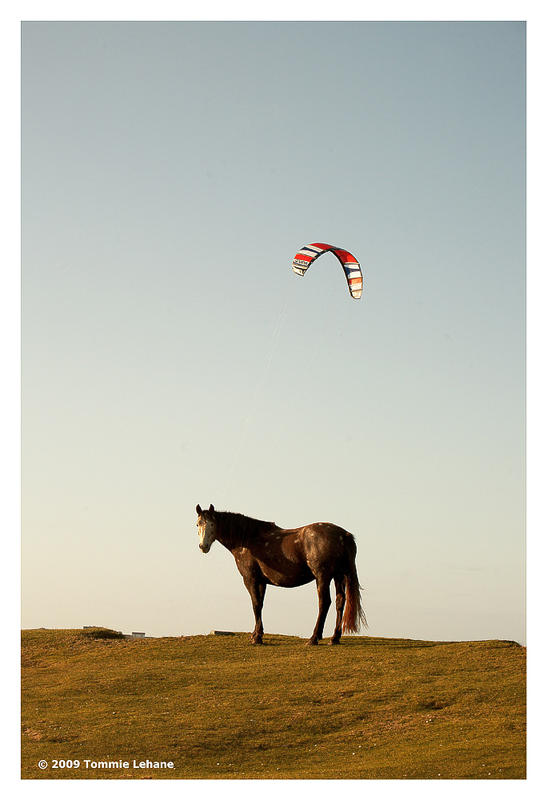 Kitesurfing