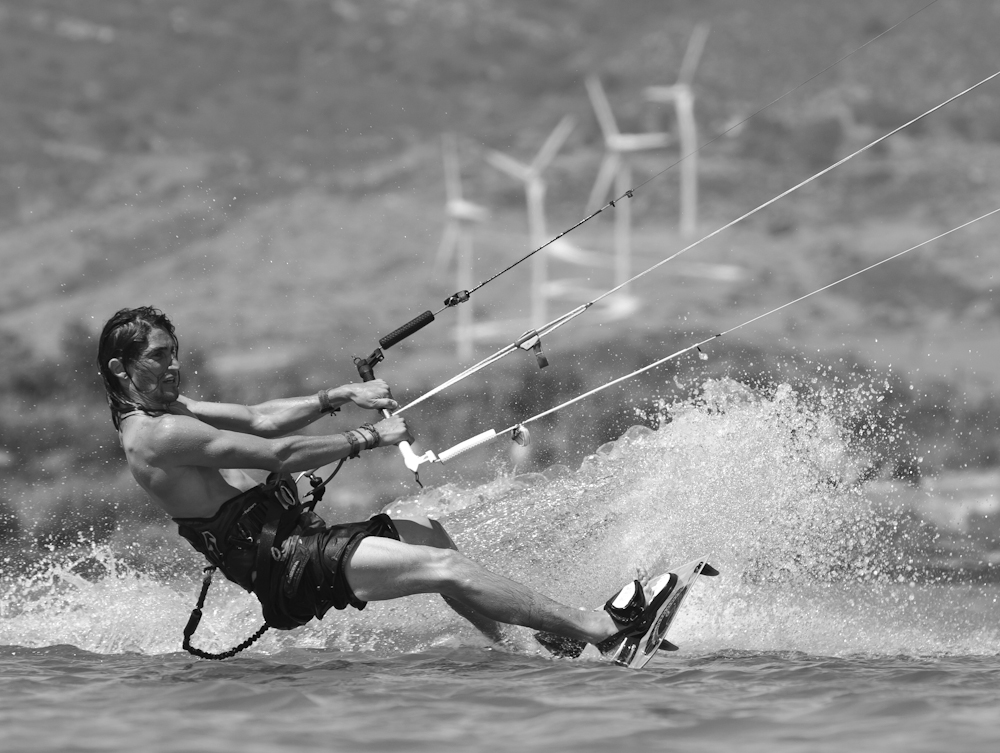 Kitesurfing