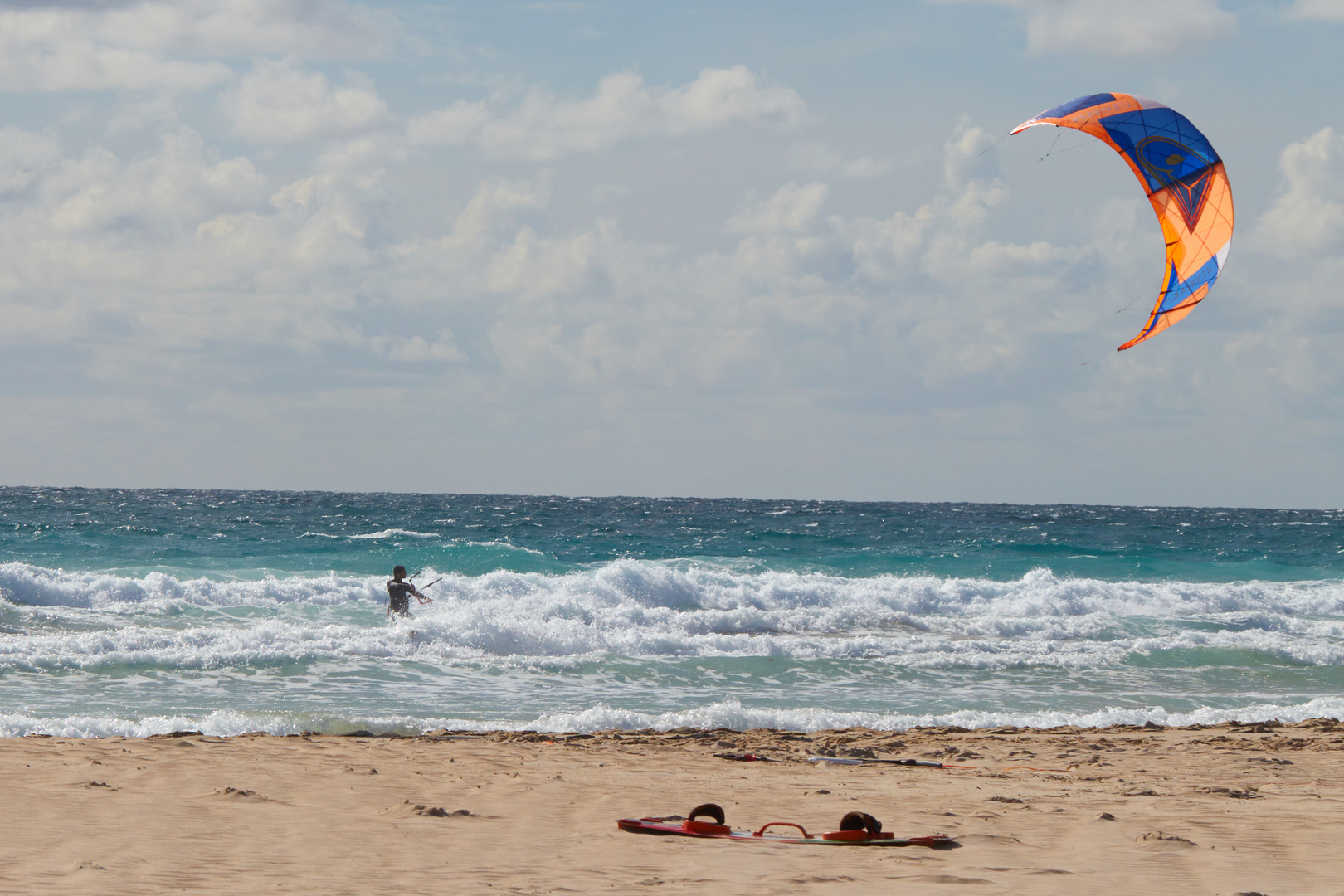 Kitesurfing