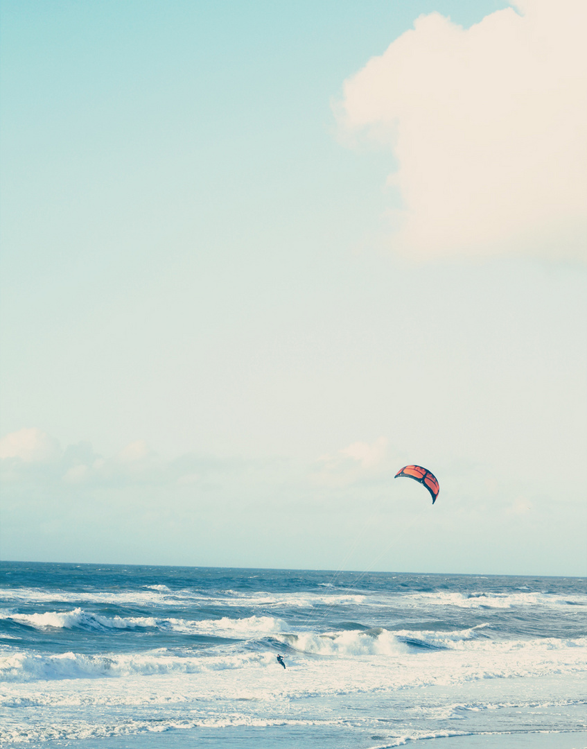 Kitesurfing