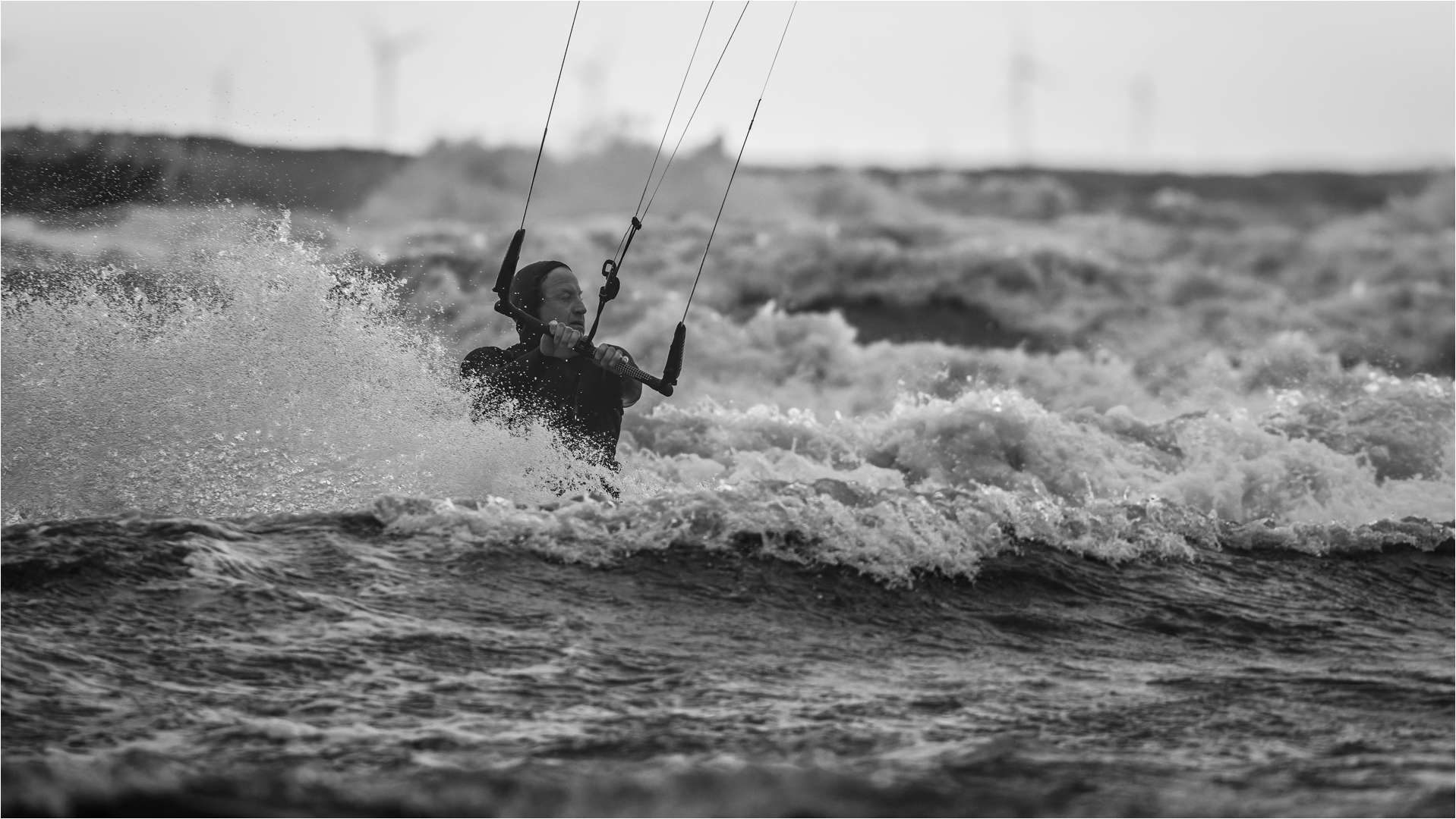 Kitesurfing XVIII