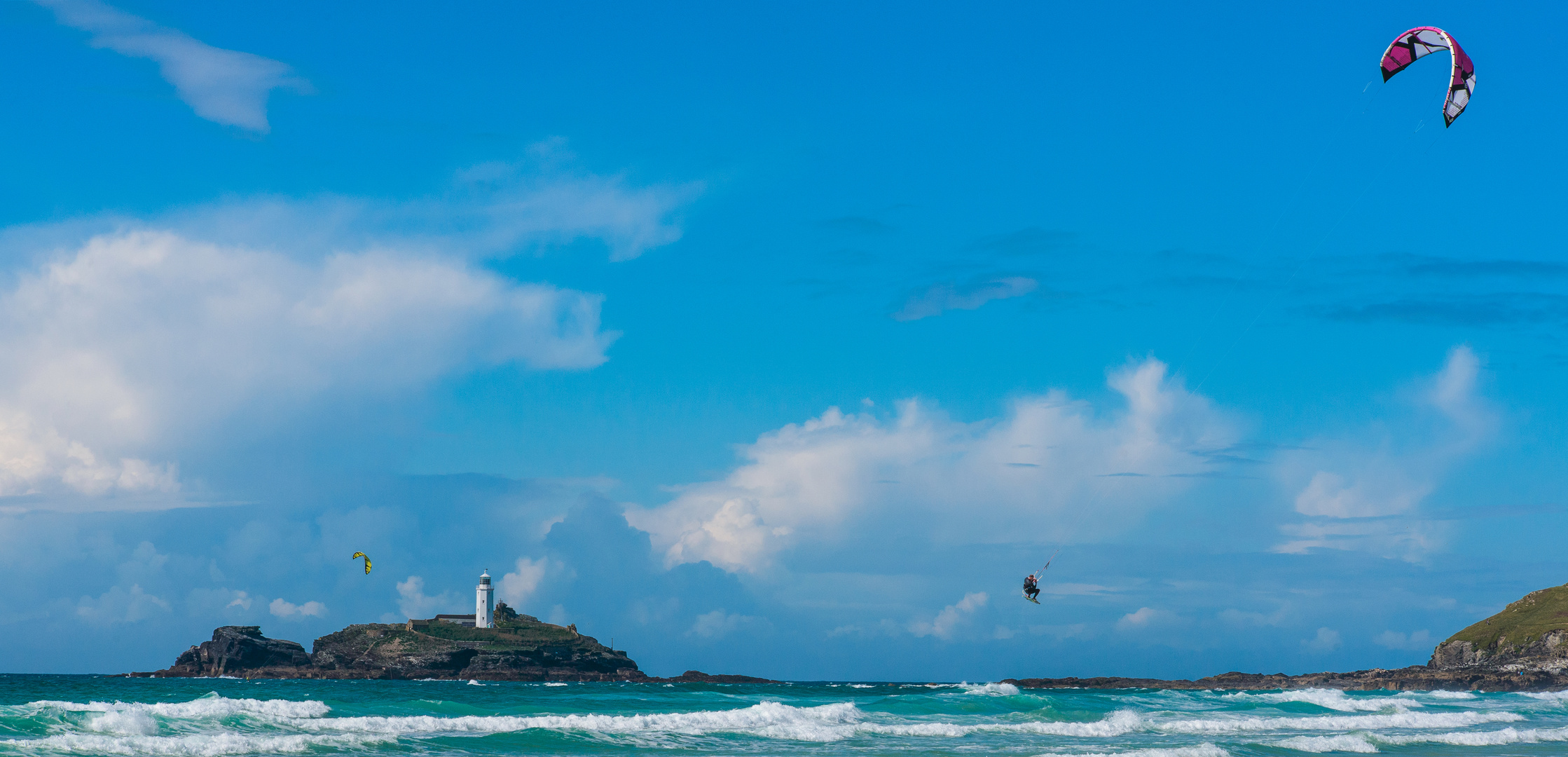 [Kitesurfing@Godrevy Island 2]