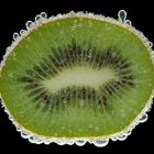 Kiwi mit Blubberblasen