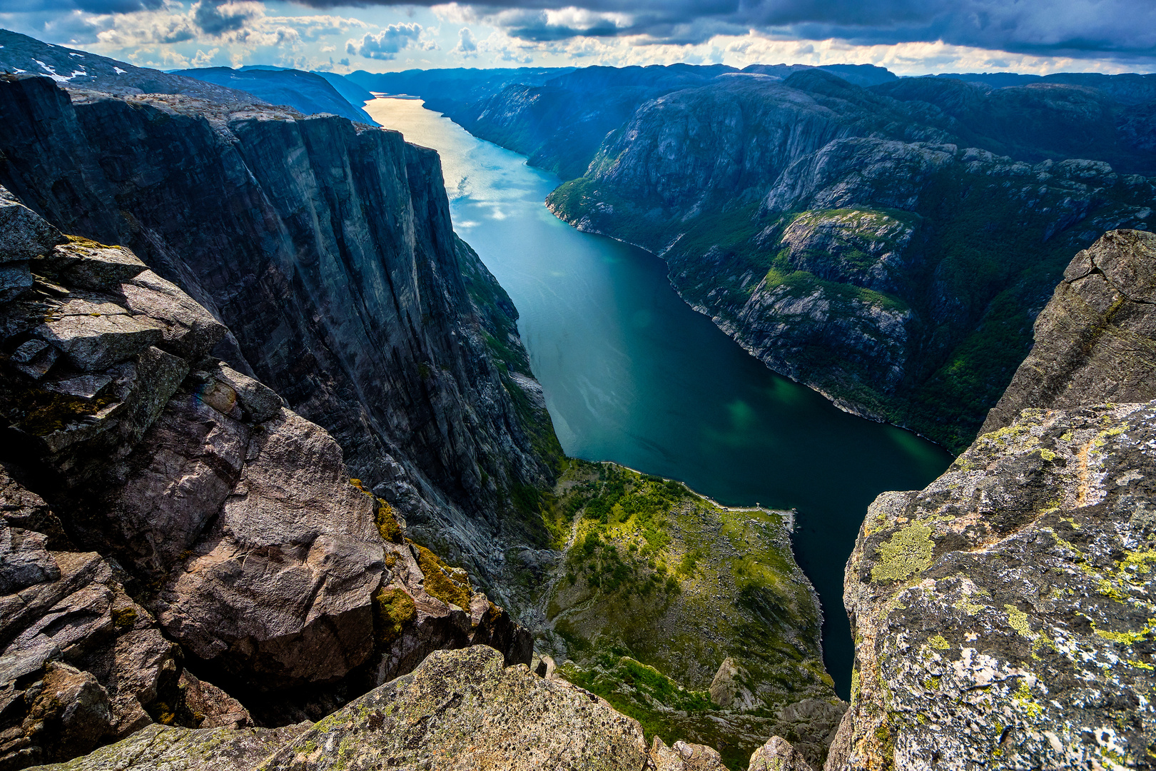 Kjerag im Lysefjorden 