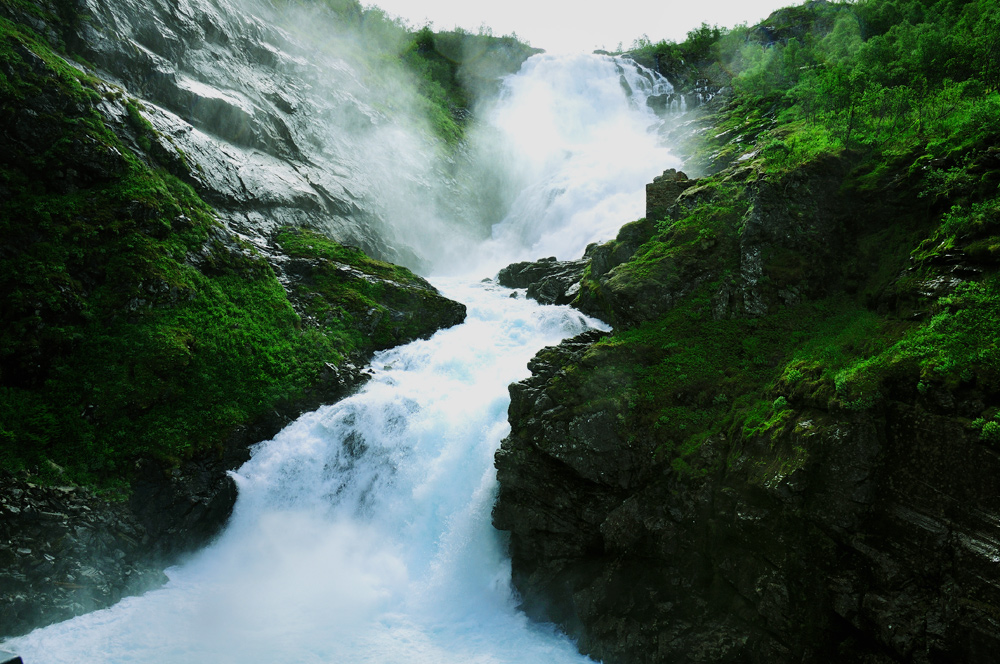 Kjosfossen