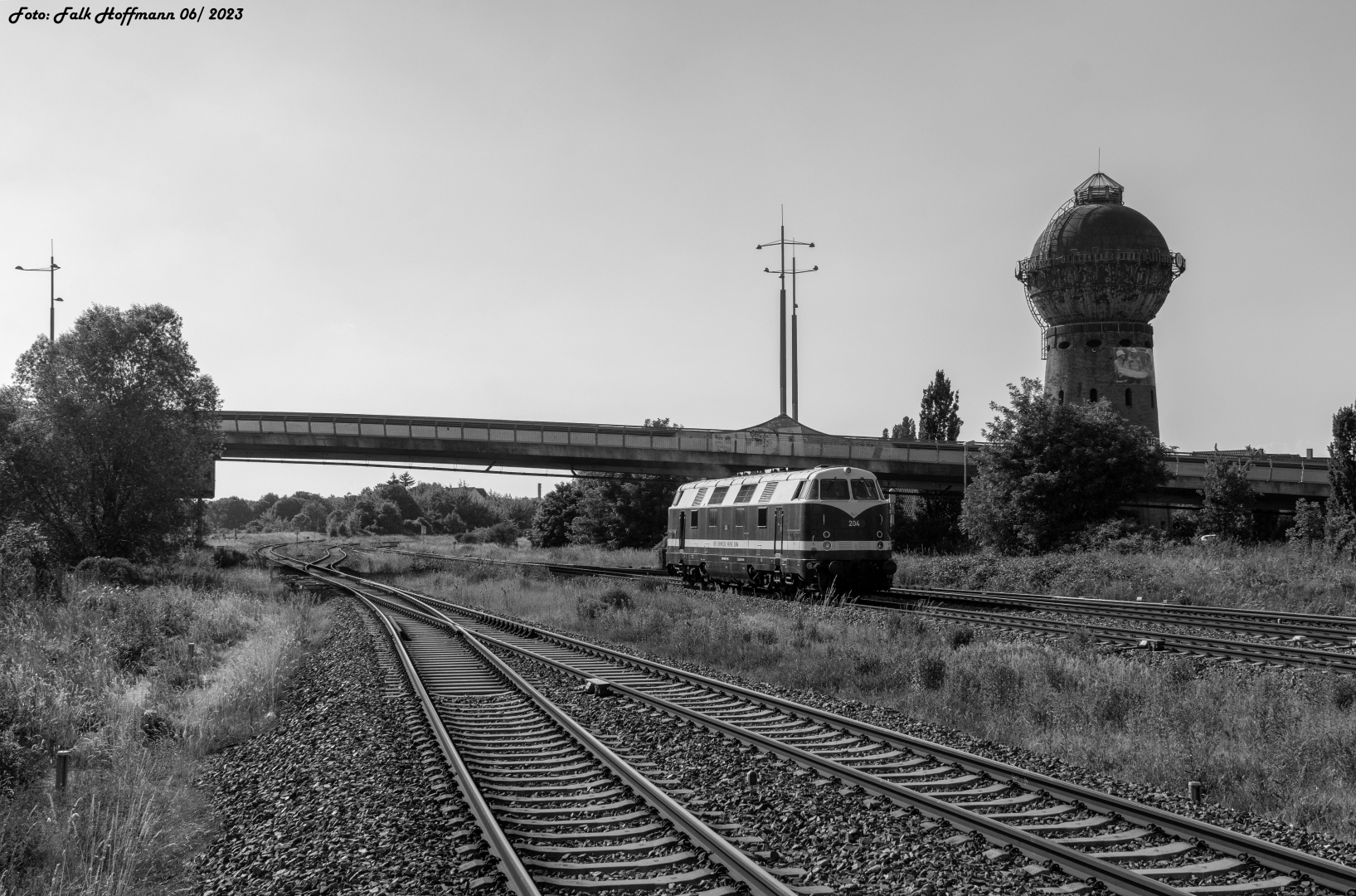 Klägliche Reste eines einst stolzen Bahnhofes