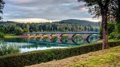 Klamer Brücke (Versetalsperre) gegen 22 Uhr