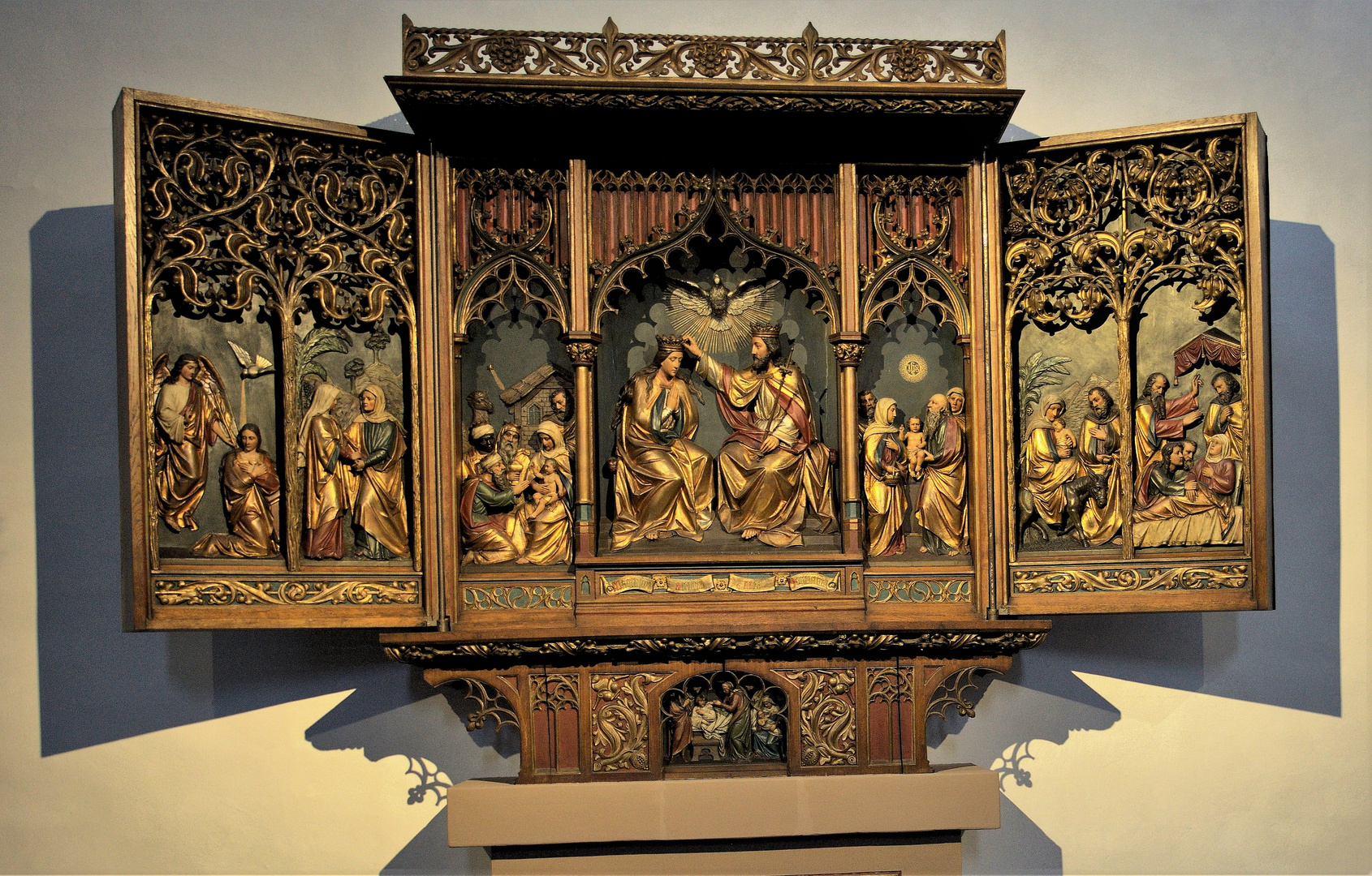 Klappaltar in der Gaukirche in Paderborn