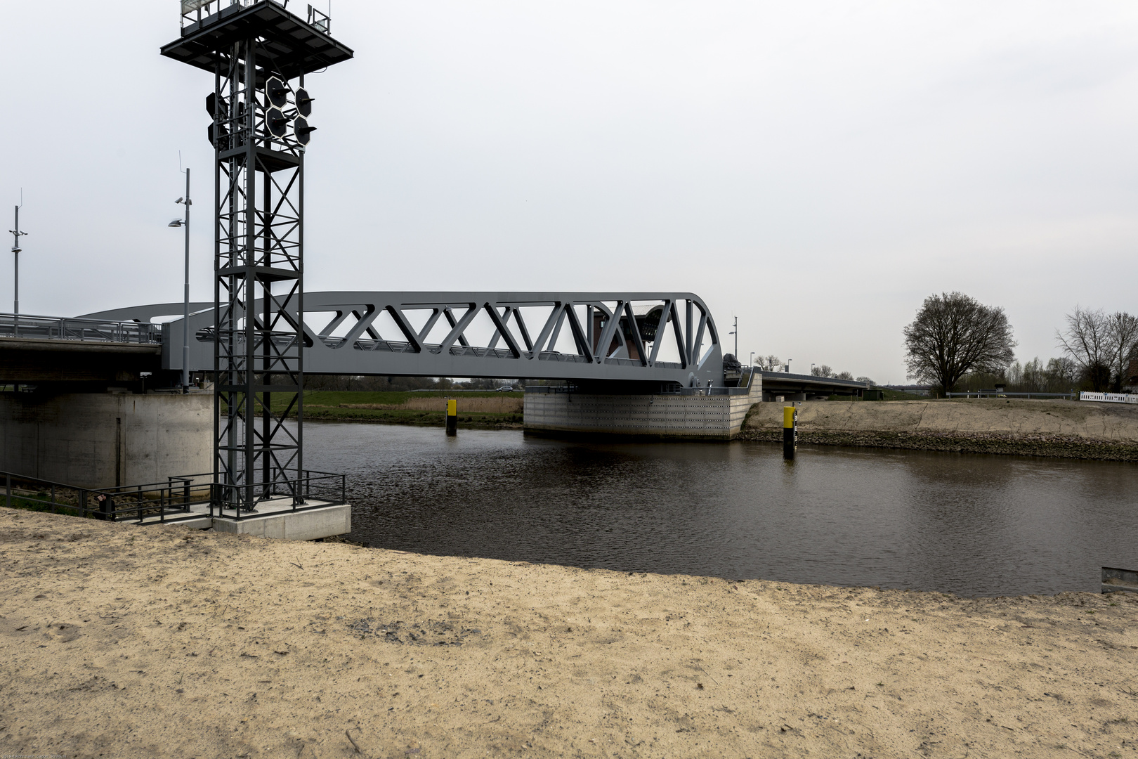 Klappbrücke B 212 / Huntequerung (I)