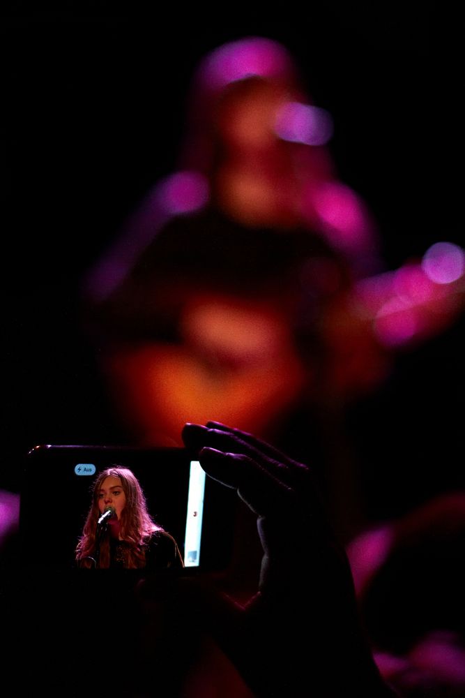 Klara und Johanna Söderberg von First Aid Kit in der Brotfabrik in Frankfurt