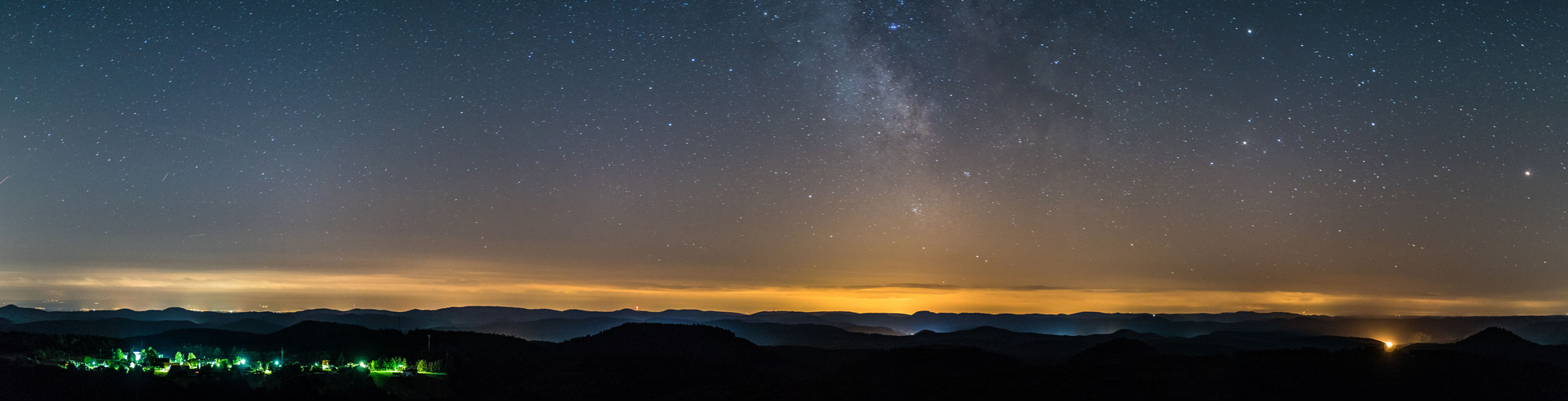 Klare Nacht über dem Pfälzer Wald