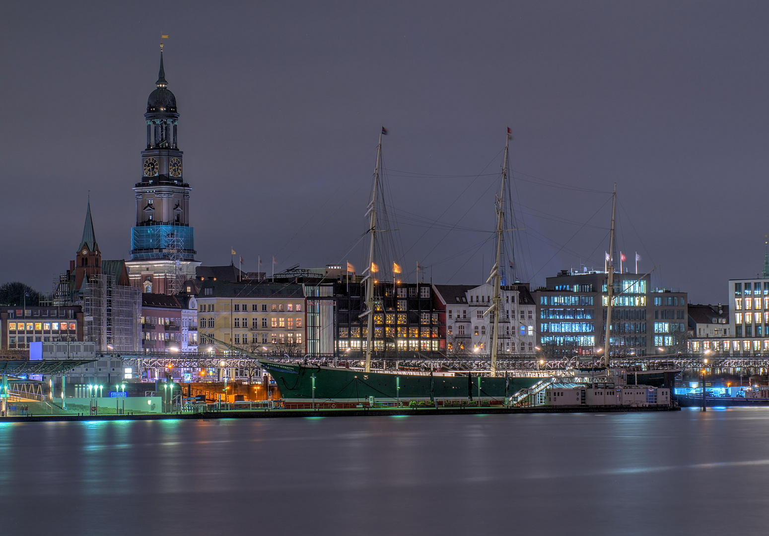 + Klassiker Motiv am Hafen+