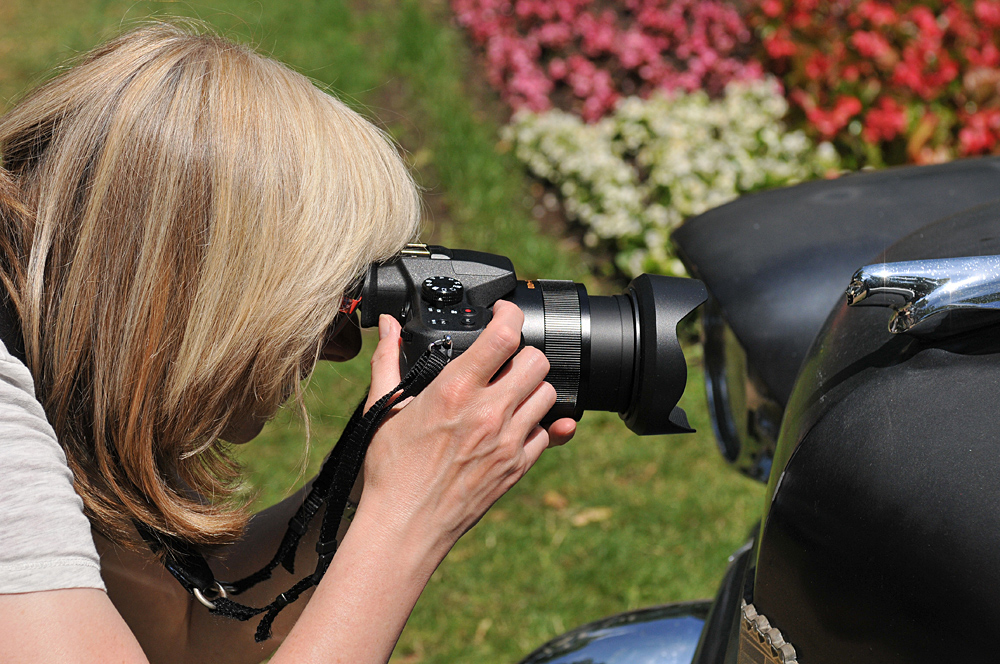 Klassikertreffen: Kühlerfigur – Fotografin