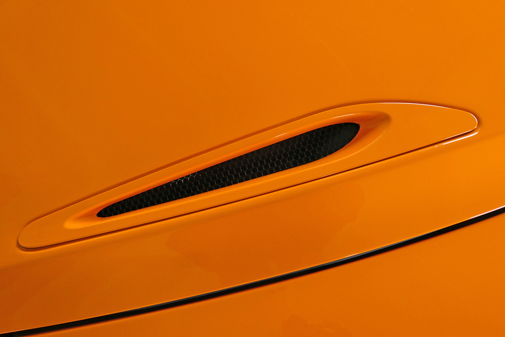 Klassikstadt: Sportwagen – Detail in Orange