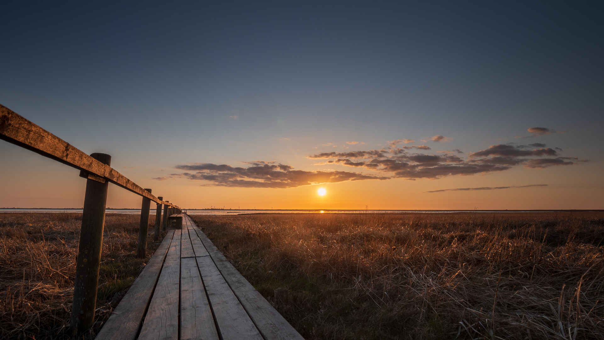 Klassischer nordfriesischer Sonnenuntergang