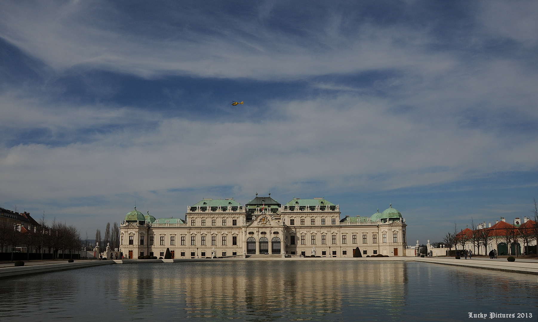 klassisches Motiv mit gelbem Engel - Wien