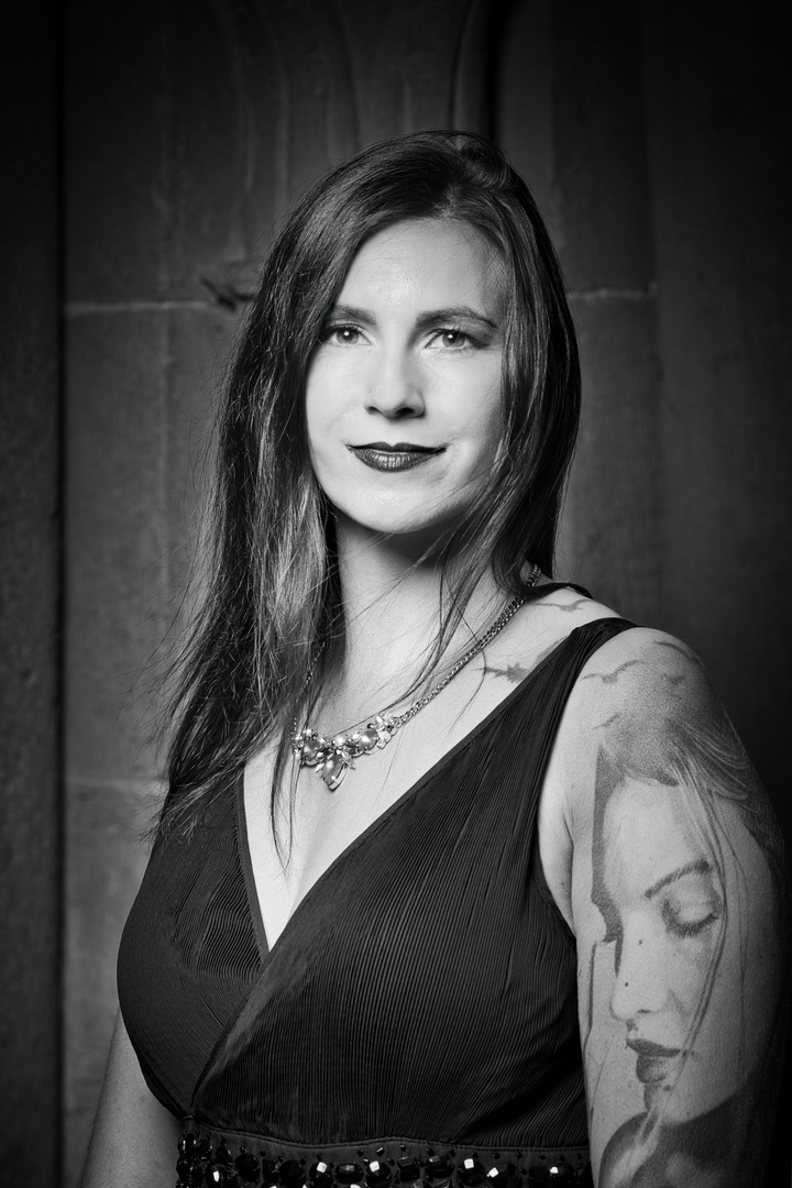 klassisches Portrait.... Foto &amp; Bild | portrait, portrait frauen ...