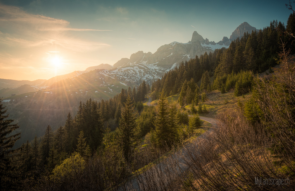 ~ Klausen: Sonnenuntergang und Rossstock ~