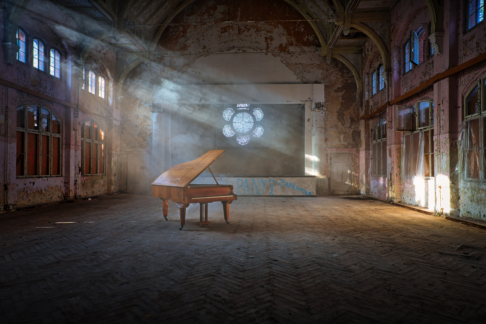 Klavierzimmer Foto & Bild | architektur, lost places, architektur und