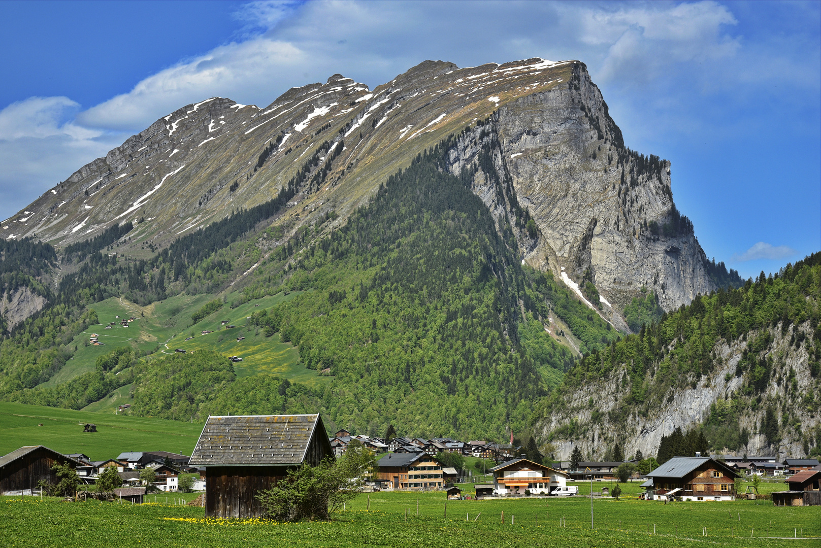 klein und unbedeutend 