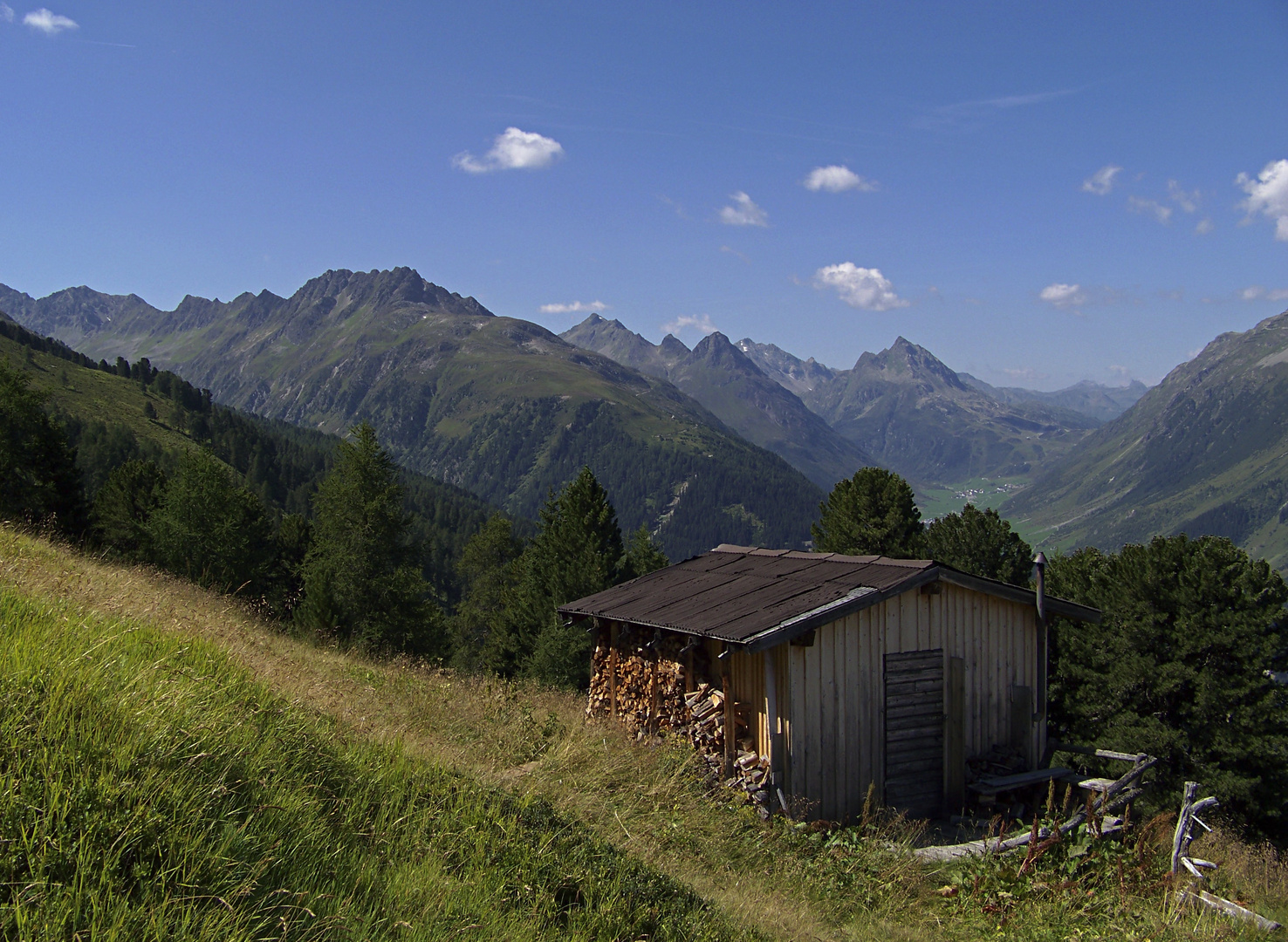 kleine Berghütte in Tirol