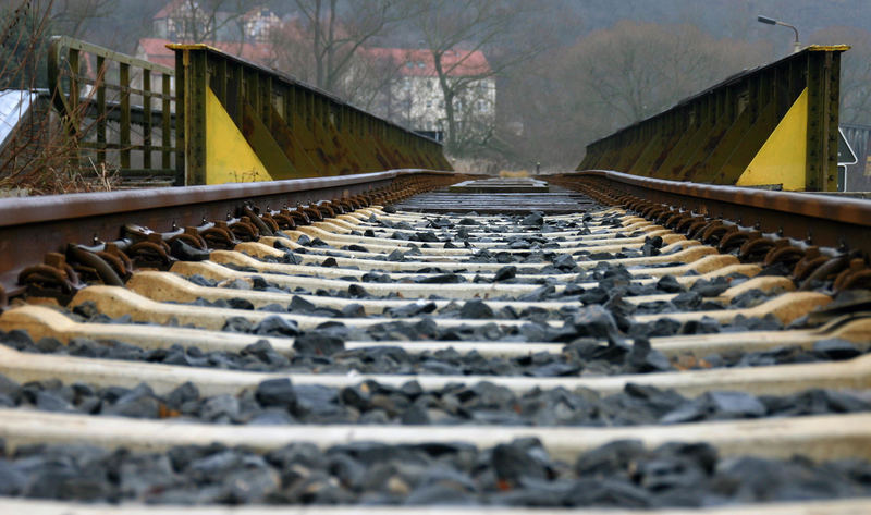 kleine Brücke über die Orla