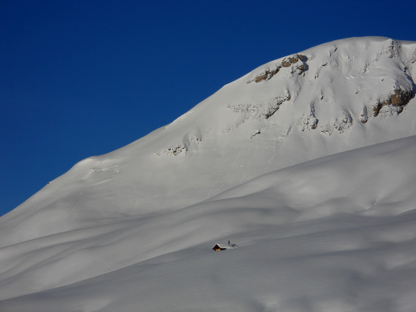 Kleine Hütte im Niergendwo