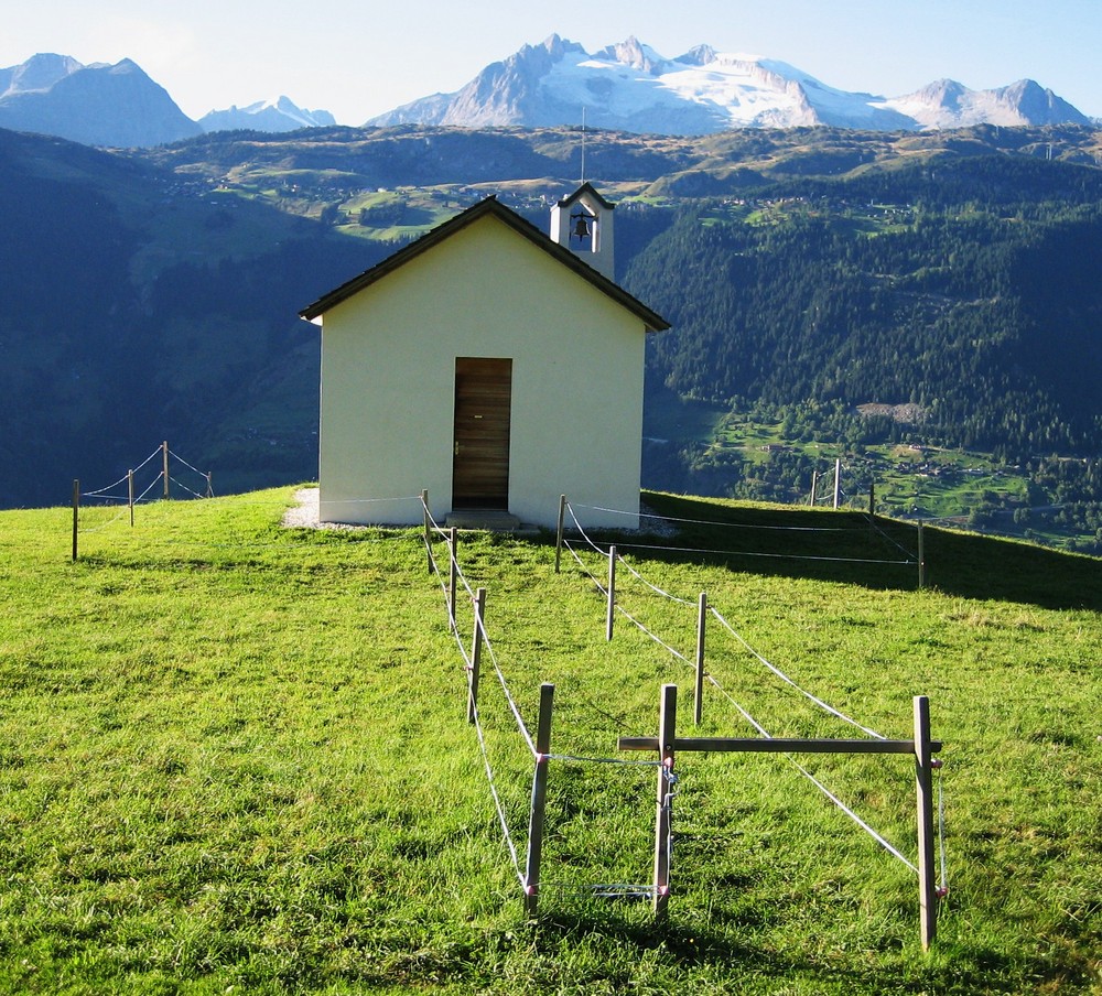 Kleine Kapelle auf der Tunetschalp