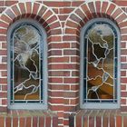 Kleine Kirchenfenster (3D Kreuzblick)