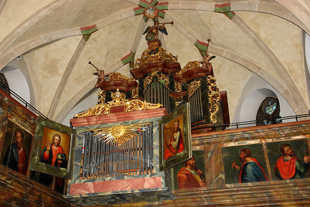 kleine Kostbarkeit - Orgel der St. Martinskirche Oberlenningen