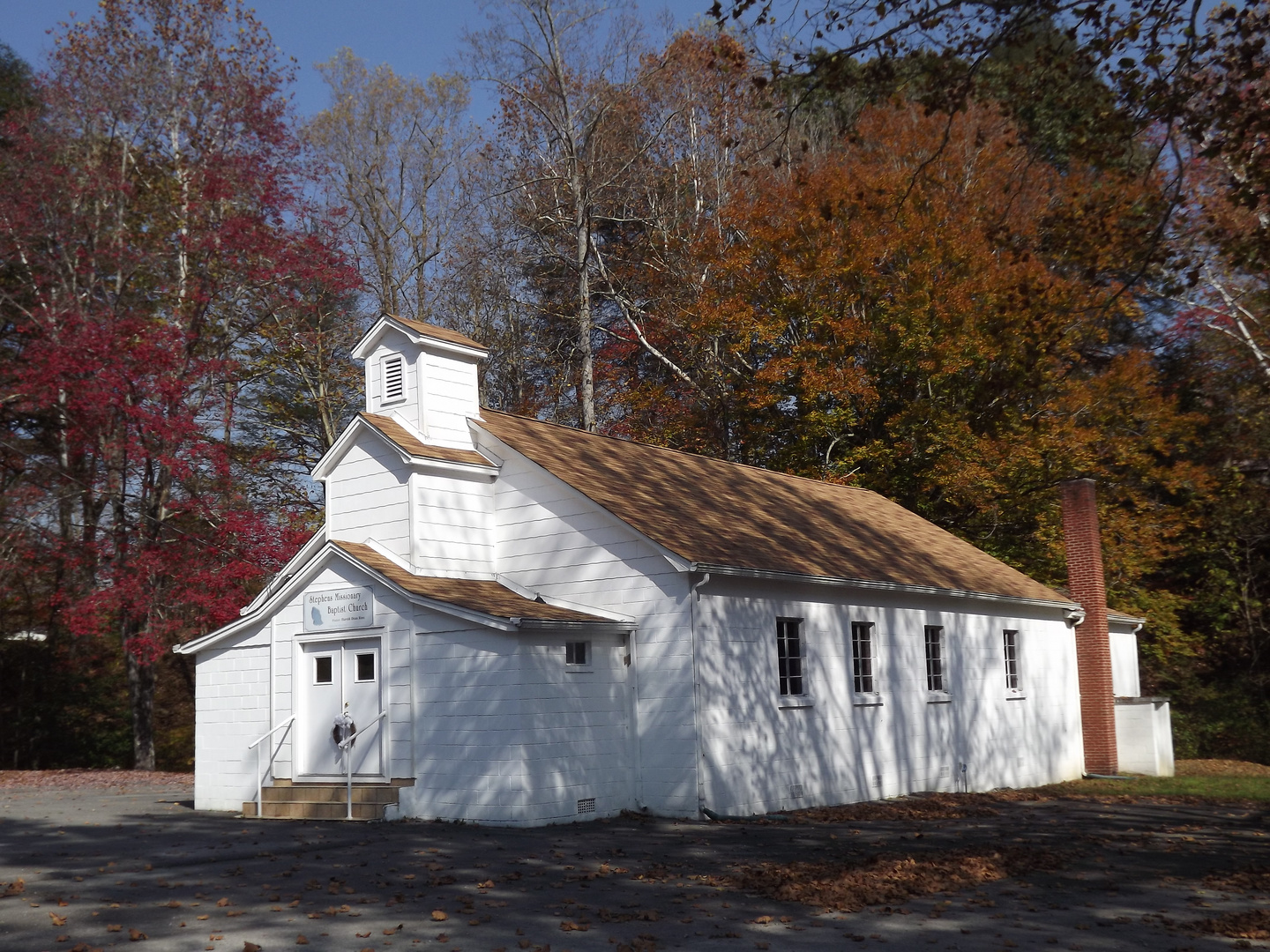 Kleine ländliche Kirche bei Wartburg, Tennessee.